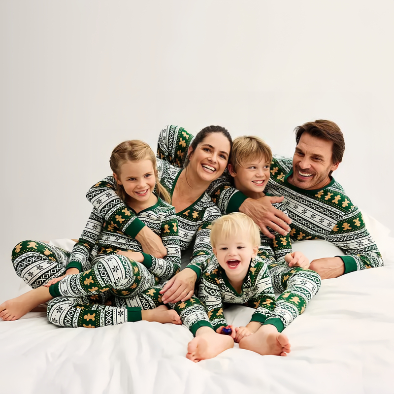 Lebkuchenmann-Weihnachtspyjama – Christmas Throw Blanket Bewertung und Preis